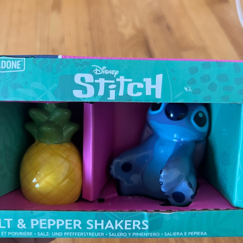 Disney Stitch Blue and Yellow Salt & Pepper Set